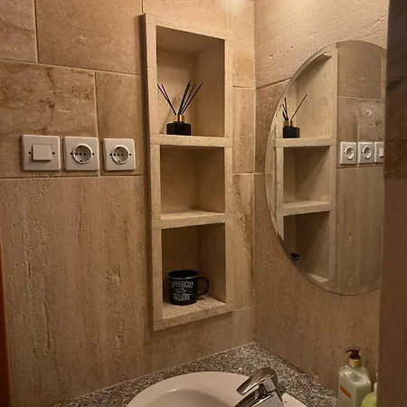 Center Brp17 * Budapest