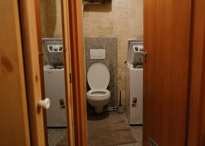 Center Brp17 * Budapeste